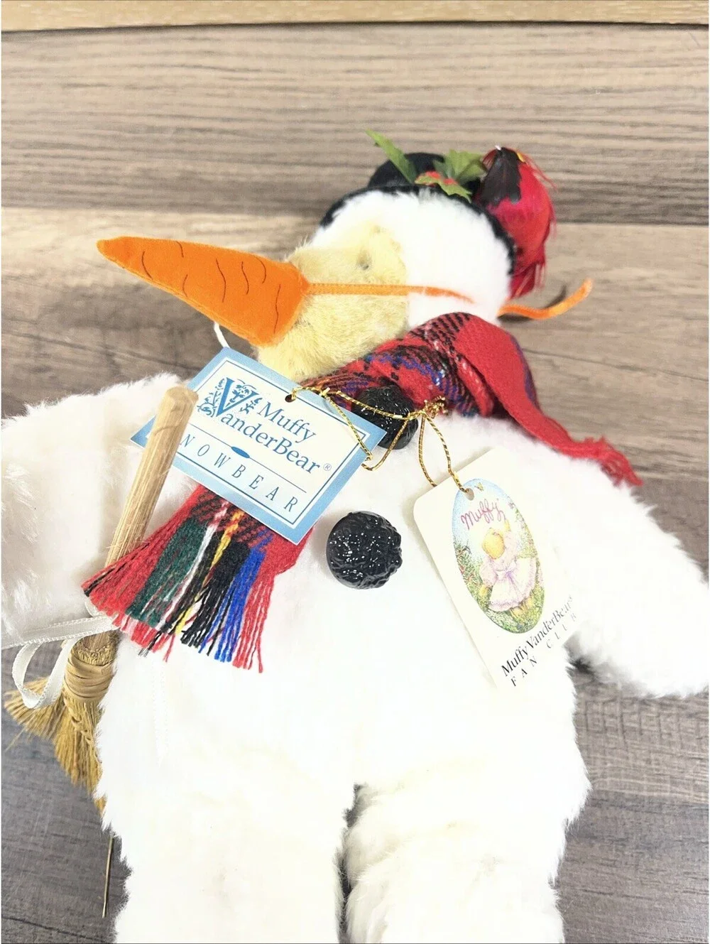 Vintage Muffy VanderBear 1991 Holiday SnowBear